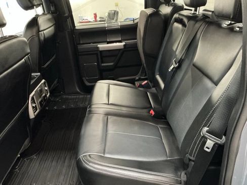 Used 2020 Ford F150 Lariat w/ Equipment Group 502A Luxury AWD/4WD image 13