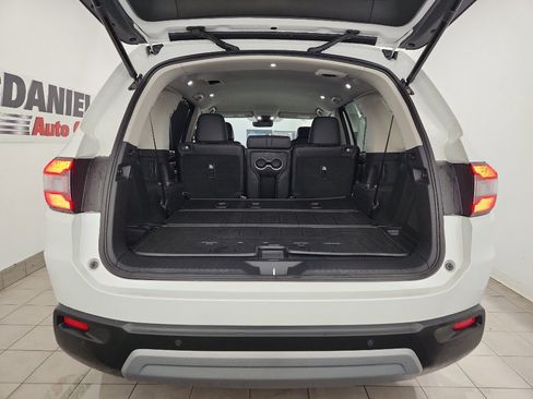 Used 2025 Honda Pilot EX-L image 34