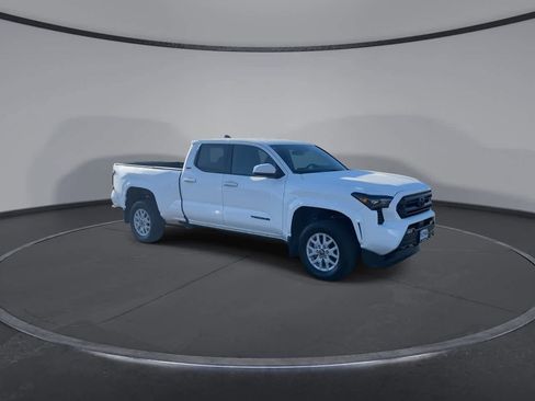 New 2026 Toyota Tacoma SR5 image 2