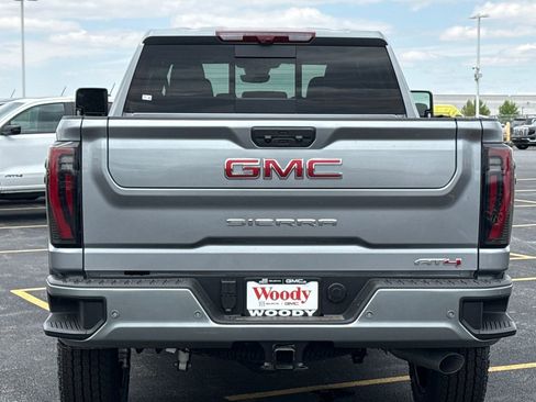 New 2026 GMC Sierra 2500 AT4 w/ AT4 Premium Plus Package AWD/4WD image 8