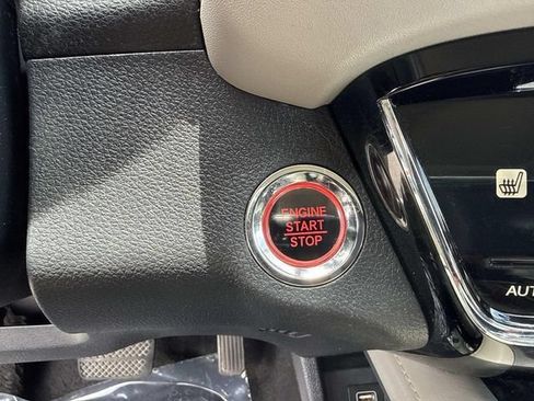 Used 2021 Honda HR-V EX image 42