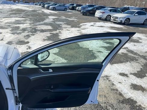 Used 2024 Kia K5 GT-Line image 12