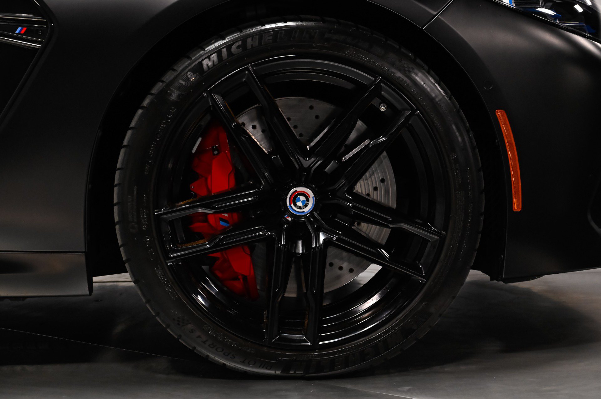 Used 2023 BMW M8 Competition AWD/4WD image 16
