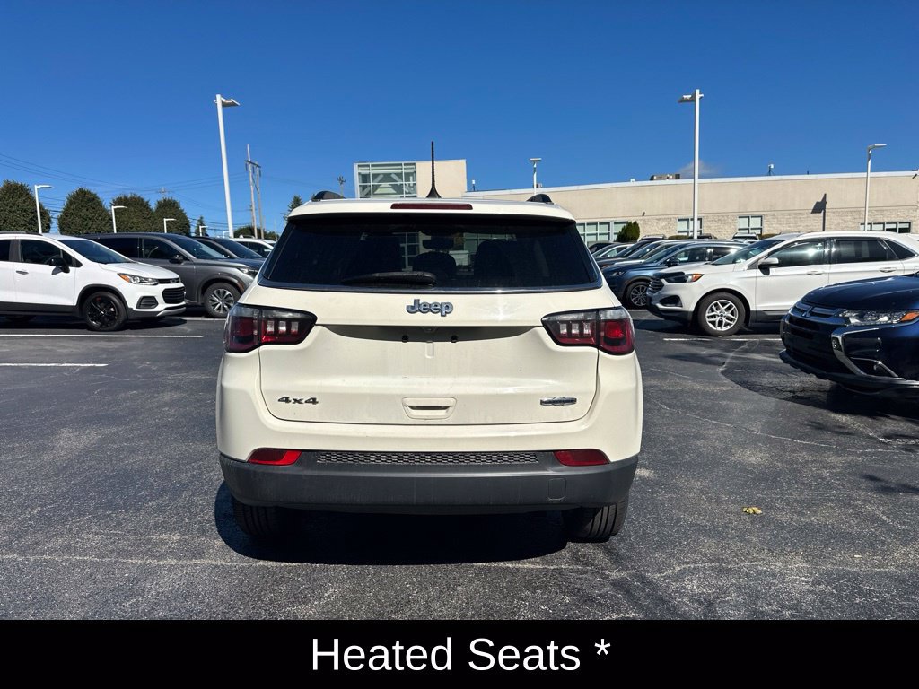 Used 2019 Jeep Compass Latitude w/ Popular Equipment Group AWD/4WD image 7