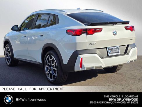 New 2026 BMW X2 xDrive28i w/ Technology Package AWD/4WD image 5
