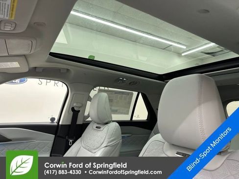 New 2026 Ford Explorer Platinum w/ LUX Leather Package image 18