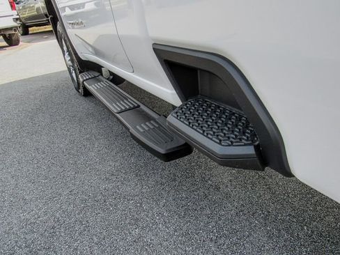 New 2025 GMC Sierra 2500 Pro image 11