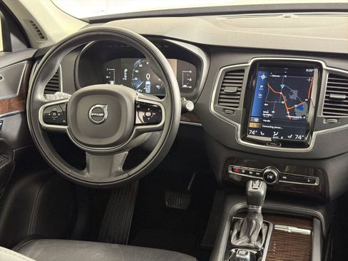Used 2019 Volvo XC90 T5 Momentum w/ Protection Package Premier AWD/4WD image 28