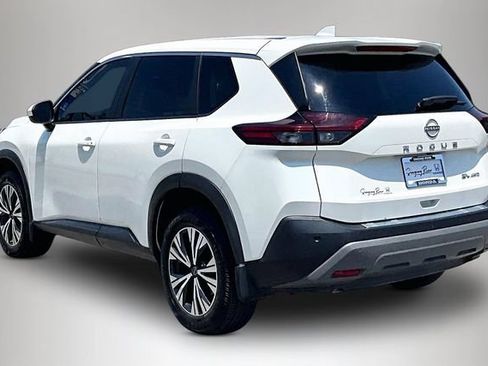 Used 2023 Nissan Rogue SV AWD/4WD image 4