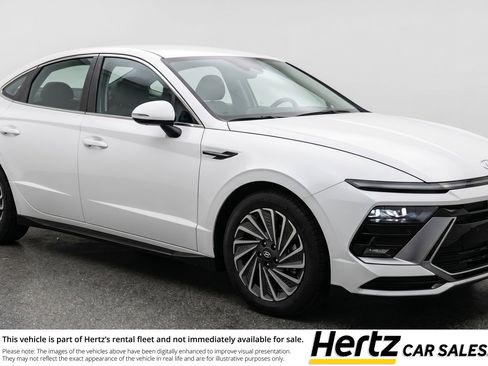 Used 2025 Hyundai Sonata SEL FWD image 1