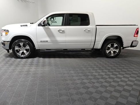 Used 2022 RAM 1500 Laramie AWD/4WD image 2