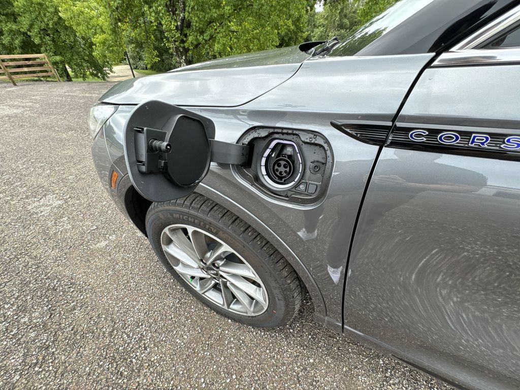 New 2024 Lincoln Corsair Grand Touring AWD/4WD image 27
