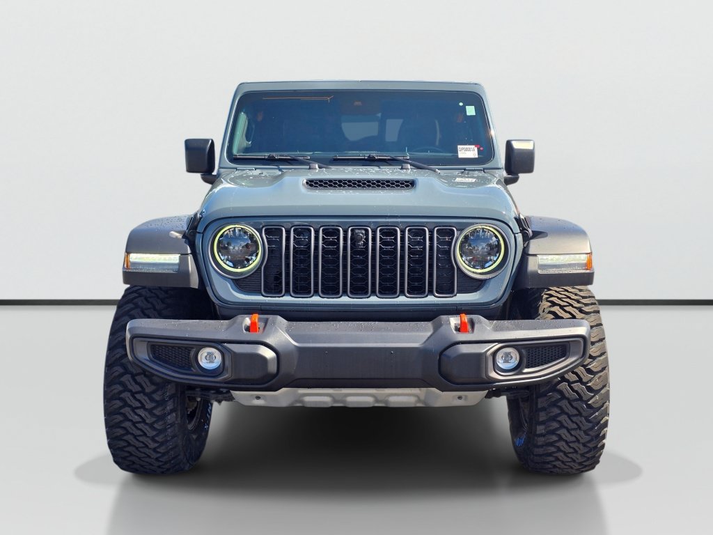 Used 2025 Jeep Gladiator Mojave w/ Convenience Group AWD/4WD image 7