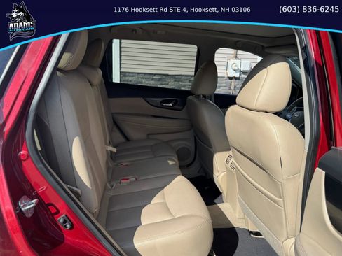 Used 2015 Nissan Rogue SL w/ SL Premium Package image 15