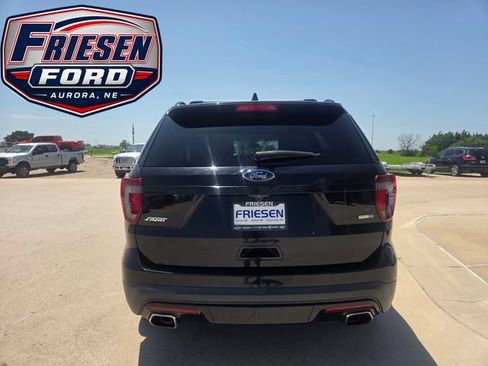 Used 2017 Ford Explorer Sport AWD/4WD image 6