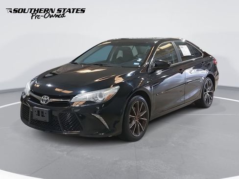 Used 2015 Toyota Camry XSE w/ Moonroof Package image 1