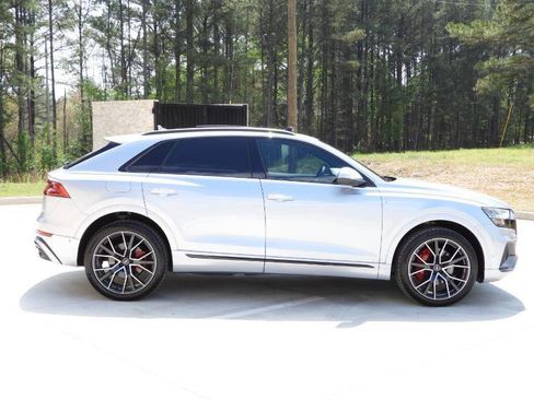Used 2021 Audi Q8 Prestige image 32