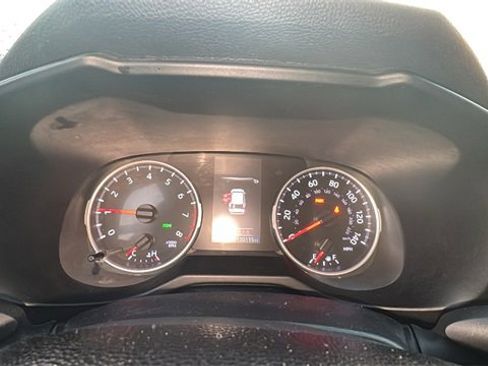 Used 2019 Toyota RAV4 LE image 15