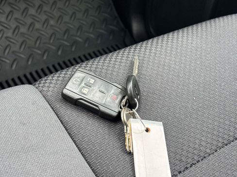 Used 2019 GMC Sierra 1500 SLE w/ SLE Value Package AWD/4WD image 29