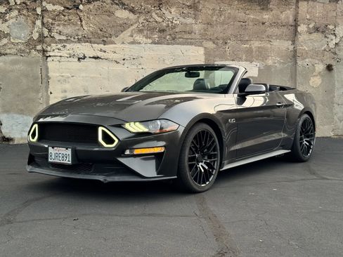 Used 2019 Ford Mustang GT Premium w/ Equipment Group 401A RWD image 8