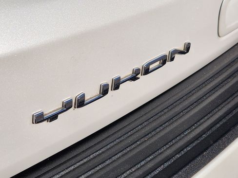 Certified 2023 GMC Yukon XL Denali Ultimate image 11