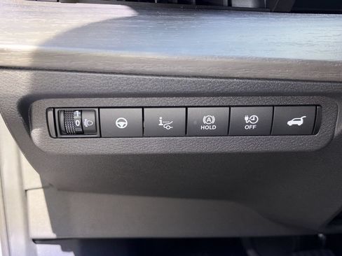 Certified 2024 Nissan Ariya AWD image 23