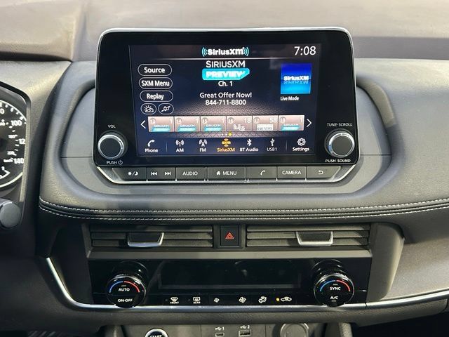 Used 2023 Nissan Rogue SV AWD/4WD image 32