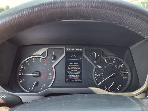 Used 2022 Toyota Tundra Limited image 14