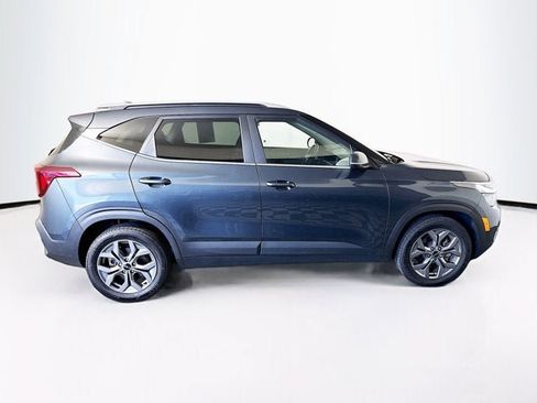 Used 2024 Kia Seltos S AWD/4WD image 4