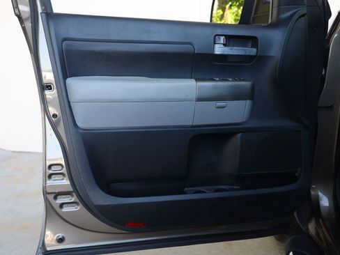 Used 2012 Toyota Tundra 2WD Double Cab image 14