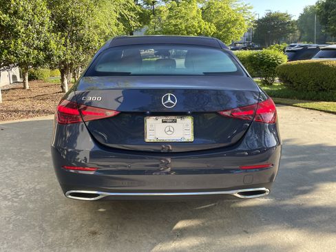 Used 2025 Mercedes-Benz C 300 Sedan image 17
