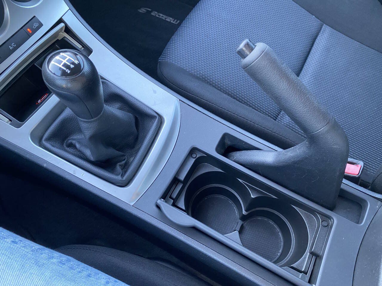 Used 2011 MAZDA MAZDA3 i Touring FWD image 28