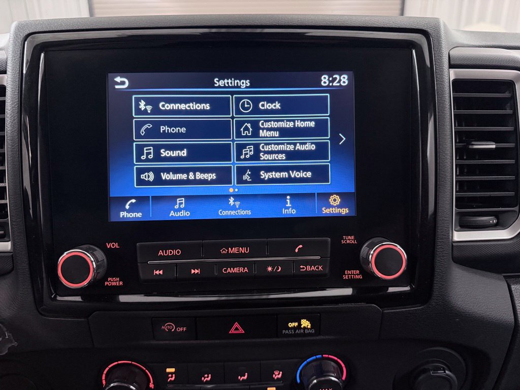 Used 2024 Nissan Frontier SV w/ Technology Package RWD image 18