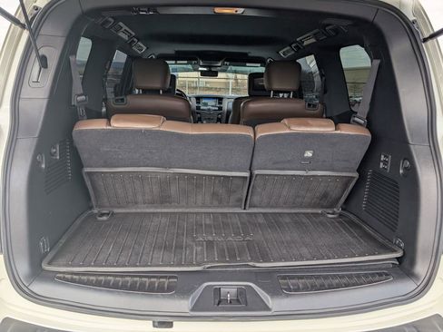 Used 2020 Nissan Armada Platinum w/ Platinum Reserve Package image 9