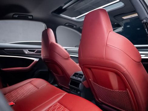 Used 2024 Audi S6 Premium Plus w/ Premium Plus Package image 71