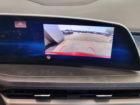 Certified 2024 Cadillac XT4 Premium Luxury image 18