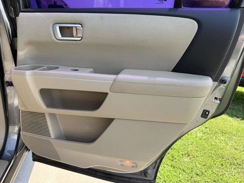 Used 2009 Honda Pilot EX image 17