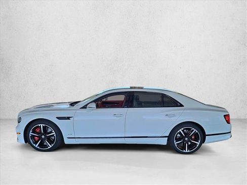 Used 2021 Bentley Flying Spur W12 AWD/4WD image 9