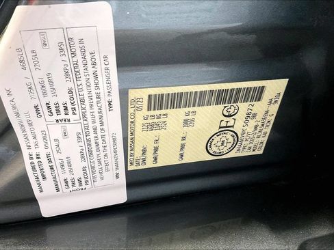 Used 2023 Nissan Maxima SR FWD image 36