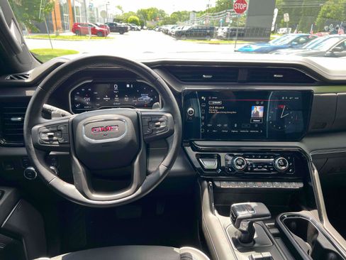 Used 2023 GMC Sierra 1500 AT4X w/ AT4X AEV Edition AWD/4WD image 25