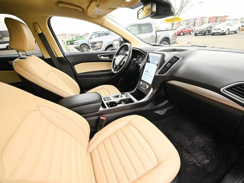 Certified 2024 Ford Edge SEL w/ Convenience Package image 25