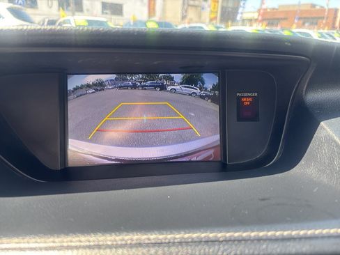 Used 2015 Lexus ES 350 w/ Premium Package FWD image 22