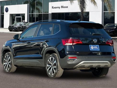 Used 2022 Volkswagen Taos SE w/ IQ.Drive SE Package image 6