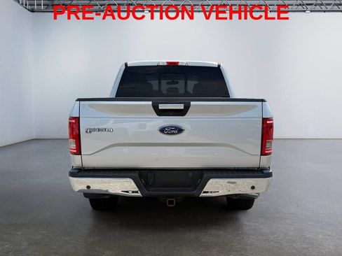 Used 2016 Ford F150 XLT w/ Equipment Group 302A Luxury AWD/4WD image 4