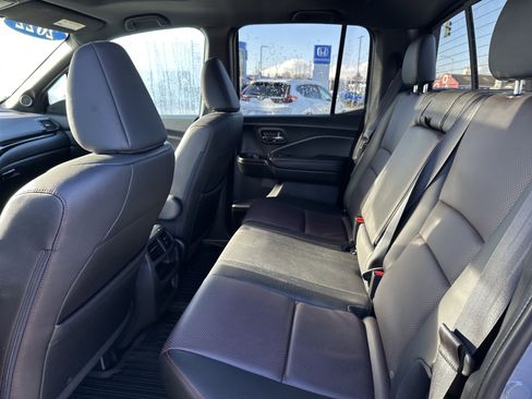 Used 2022 Honda Ridgeline Black Edition image 11