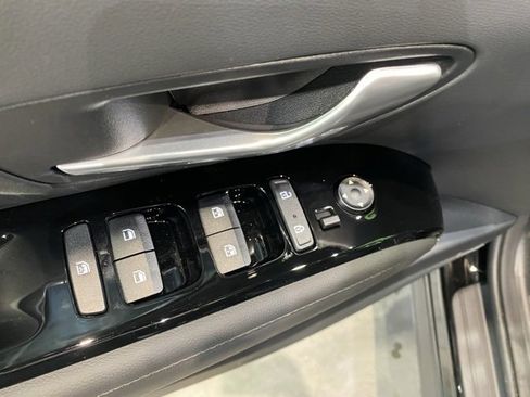 Used 2024 Hyundai Tucson Limited image 17