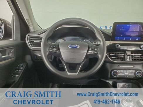 Used 2021 Ford Escape SE image 15