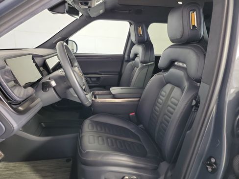 Used 2022 Rivian R1T Adventure AWD/4WD image 20