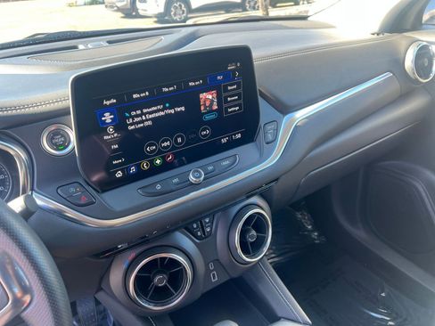 Used 2025 Chevrolet Blazer LT image 17