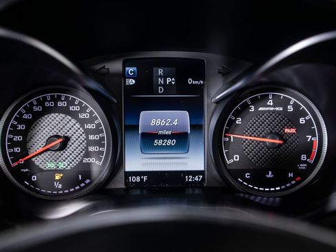 Used 2019 Mercedes-Benz GLC 63 AMG 4MATIC image 25